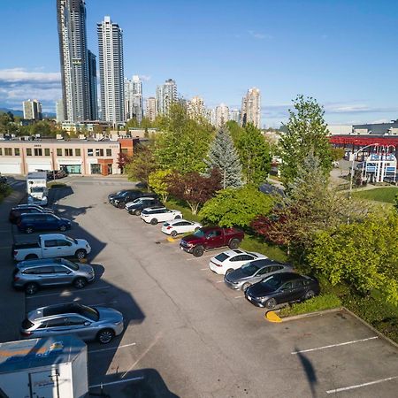 Accent Inns Burnaby Exterior foto